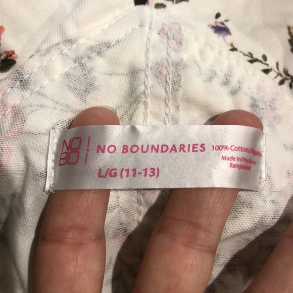 NWT! - NO BOUNDARIES 100% Cotton Floral Print Shortall Overalls - Picture 3 of 7